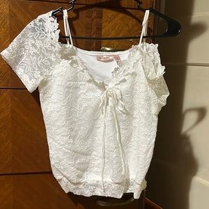 Willow & root cold shoulder top